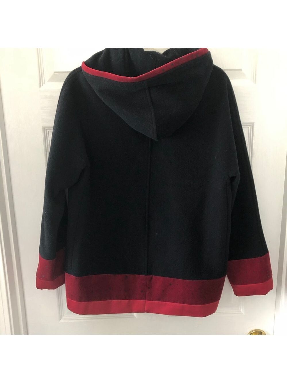 DISNEY Pooh Bear Vintage Hooded Jacket Size Small Velour Trim - Picture 7 of 12